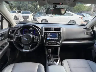Subaru Legado 2019