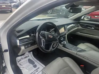 Cadillac CT6 2017
