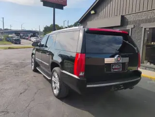 Cadillac Escalade ESV 2014
