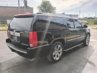 Cadillac Escalade ESV 2014