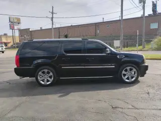 Cadillac Escalade ESV 2014