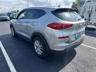 Hyundai TUCSON 2021 SE 4dr SUV
