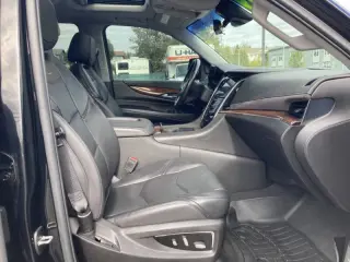 2019 Cadillac Escalade ESV