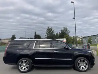2019 Cadillac Escalade ESV