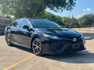 Toyota Camry 2019