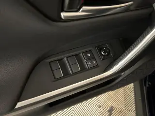 Toyota RAV4 Hybrid 2019 AWD XSE 4dr SUV