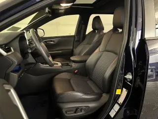 Toyota RAV4 Hybrid 2019 AWD XSE 4dr SUV