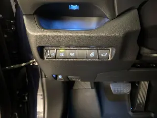 Toyota RAV4 Hybrid 2019 AWD XSE 4dr SUV