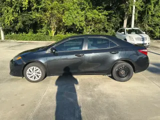 Toyota Corolla 2018 LE 4dr Sedán