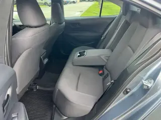Toyota Corolla 2025 LE 4dr Sedán