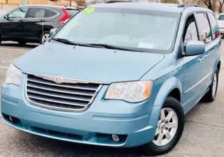 2010 Chrysler Town and Country