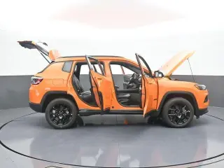 Jeep Compass 2026 4x4 Latitude 4dr SUV