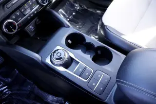 Ford Escape 2022 AWD Titanium 4dr SUV