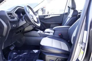 Ford Escape 2022 AWD Titanium 4dr SUV