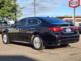 2015 Infiniti Q70L