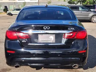 2015 Infiniti Q70L
