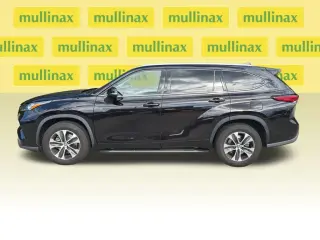 Toyota Highlander 2020 XLE 4dr SUV