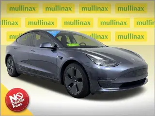 Tesla Model 3 2023 4dr Sedán