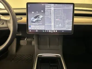 Tesla Model 3 2023 4dr Sedán