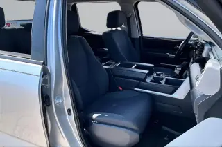 Toyota Tundra 2023 4x4 SR5 4dr CrewMax Cab Pickup SB