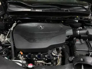 Acura TLX 2018