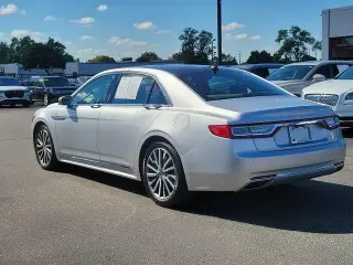 Lincoln Continental 2018 AWD Select 4dr Sedán