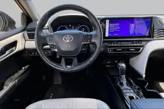 Toyota Camry 2025 SE 4dr Sedan