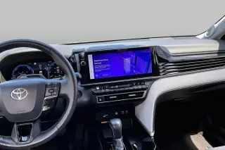 Toyota Camry 2025 SE 4dr Sedan
