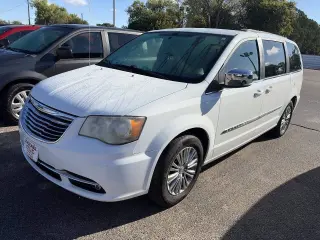 2014 Chrysler Town & Country