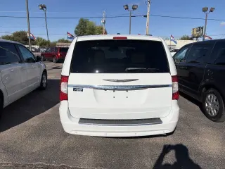 2014 Chrysler Town & Country