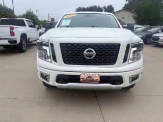 2018 Nissan Titan