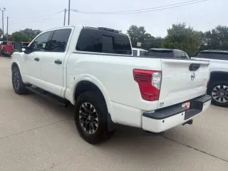 2018 Nissan Titan