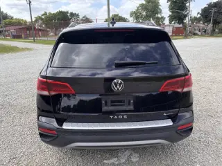 Volkswagen Taos del 2022