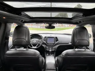 Jeep Cherokee 2021