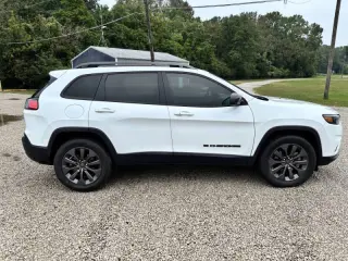 Jeep Cherokee 2021