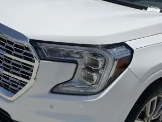 GMC Terrain 2023 AWD Denali 4dr SUV