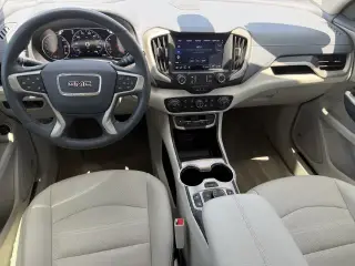 GMC Terrain 2023 AWD Denali 4dr SUV