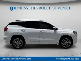 GMC Terrain 2023 AWD Denali 4dr SUV
