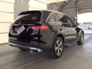 Mercedes-Benz GLC 2019 GLC 300 4 SUV