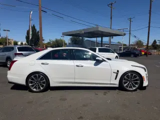Cadillac CTS-V 2016