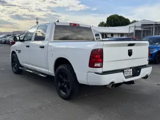 2019 Ram 1500 Clásico