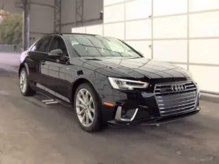 Audi A4 2019 AWD quattro Premium Plus 45 TFSI 4dr Sedán