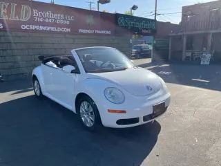 2010 Volkswagen New Beetle Convertible