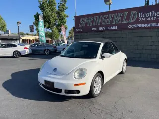 2010 Volkswagen New Beetle Convertible