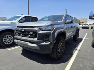 Chevrolet Colorado 2025 4x4 Trail Boss 4dr Crew Cab 5 ft. SB