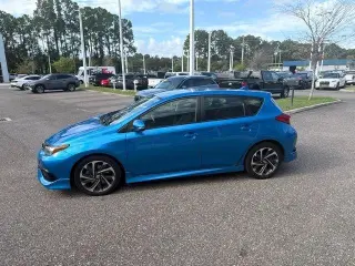 Scion iM 2016 4dr Hatchback 6M