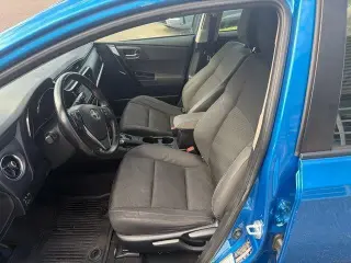 Scion iM 2016 4dr Hatchback 6M