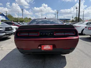 Dodge Challenger 2019