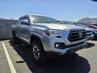 Toyota Tacoma 2022 4x2 SR5 4dr Double Cab 5.0 ft SB