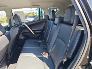Toyota RAV4 2013